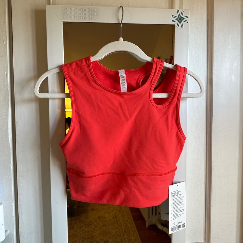 Mastered Motion Cropped Tank - Thermal Red NWT - Picture 3 of 6